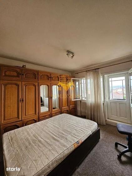 Apartament cu 3 camere în Între Lacuri