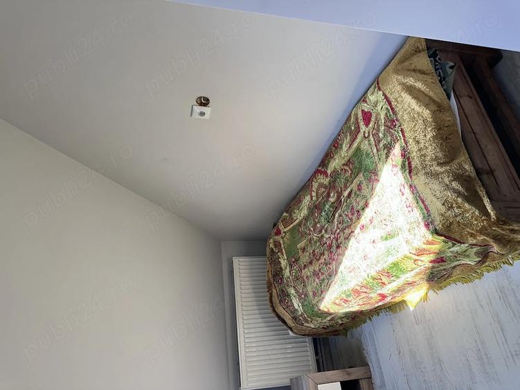 Apartament cu 3 camere decomandat în Iosia