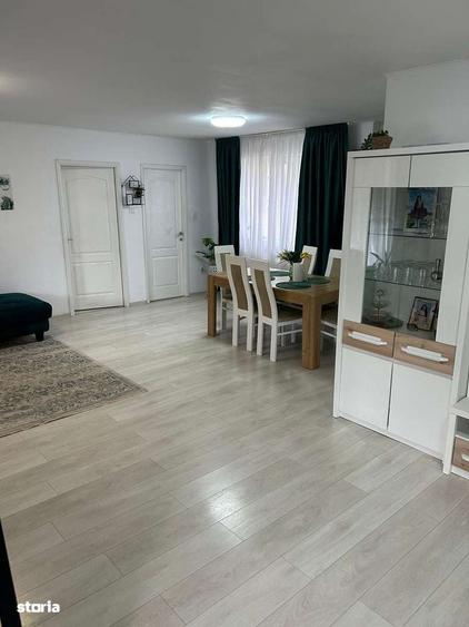 Casă cu 4 camere în Ultracentral
