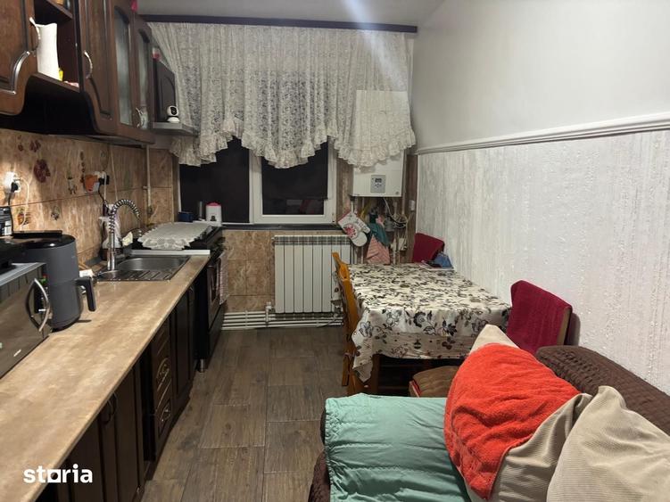 Apartament cu 4 camere în Sud