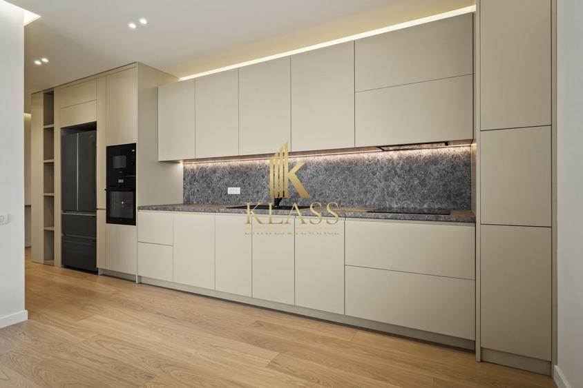 Apartament cu 3 camere semidecomandat, mobilat în Voluntari