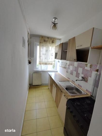 Apartament cu 3 camere în Republicii