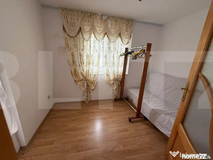 Casă cu 4 camere cu Teren 1287 Mp în Curtești
