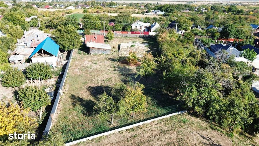 Casă cu 5 camere cu Teren 2790 Mp în Dumbrăveni