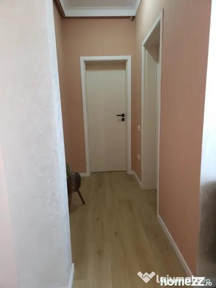 Garsonieră decomandată în Mamaia