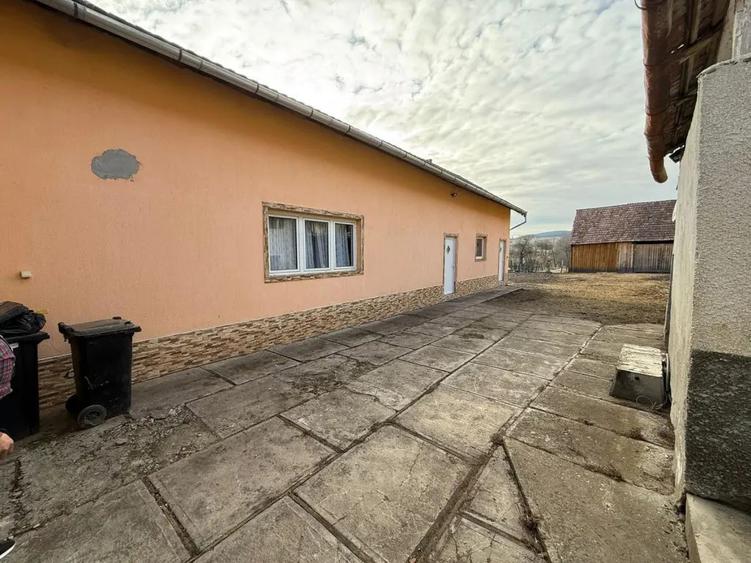 Casa si gradina localitatea Chirpar comuna Chirpar jude?ul Sibiu - 12