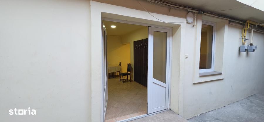 Casă cu 4 camere decomandat cu Teren 50 Mp în Calea Aradului