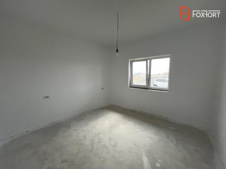 Casă individuală cu 3 camere cu Teren 640 Mp în Moșnița Nouă