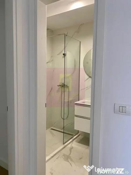 Apartament cu 3 camere decomandat în Armeneasca