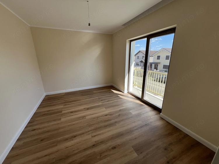 Casă cu 4 camere cu Teren 333 Mp în Giroc