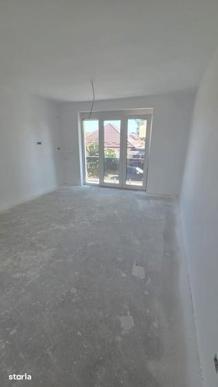 Apartament cu 2 camere în Titulescu