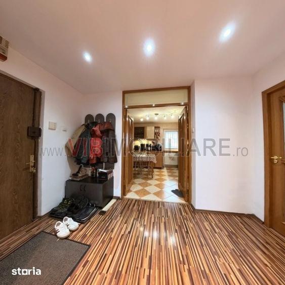 Apartament cu 4 camere decomandat, mobilat în 13 Septembrie