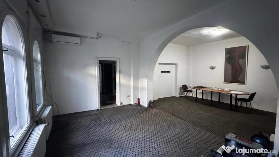 Spațiu comercial, de 2 mp, în Mărășești