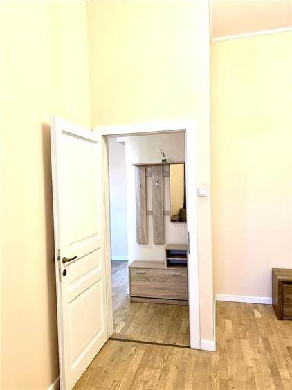 RECO  Apartament de închiriat cu 2 camere, ultracentral, complet renovat 60 - 6
