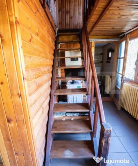 Casă cu 3 camere cu Teren 1001 Mp în Central