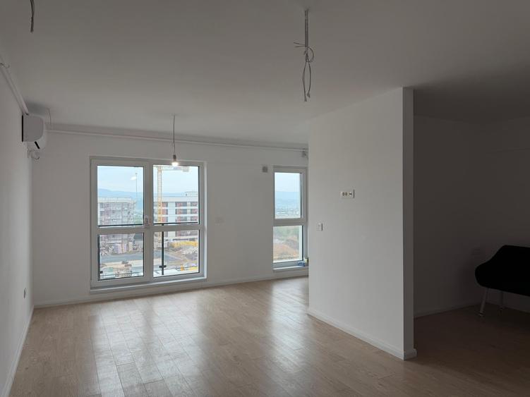 Apartament cu 2 camere semidecomandat în Galata