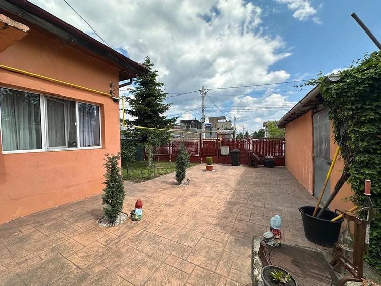 Casă cu Teren 370 Mp în Central