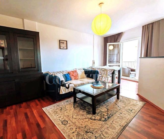 Apartament cu 2 camere semidecomandat, mobilat în Zorilor
