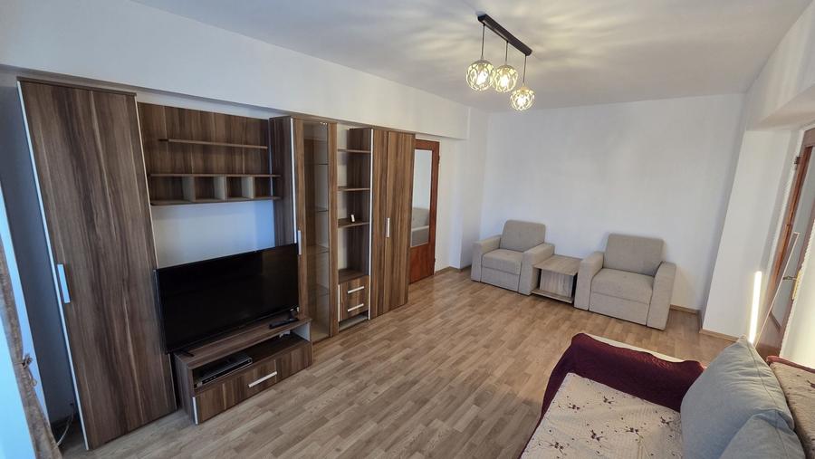 Apartament cu 2 camere nedecomandat în Central