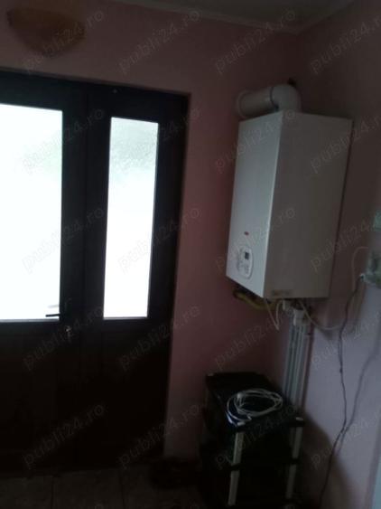Casă cu 4 camere în Ianca