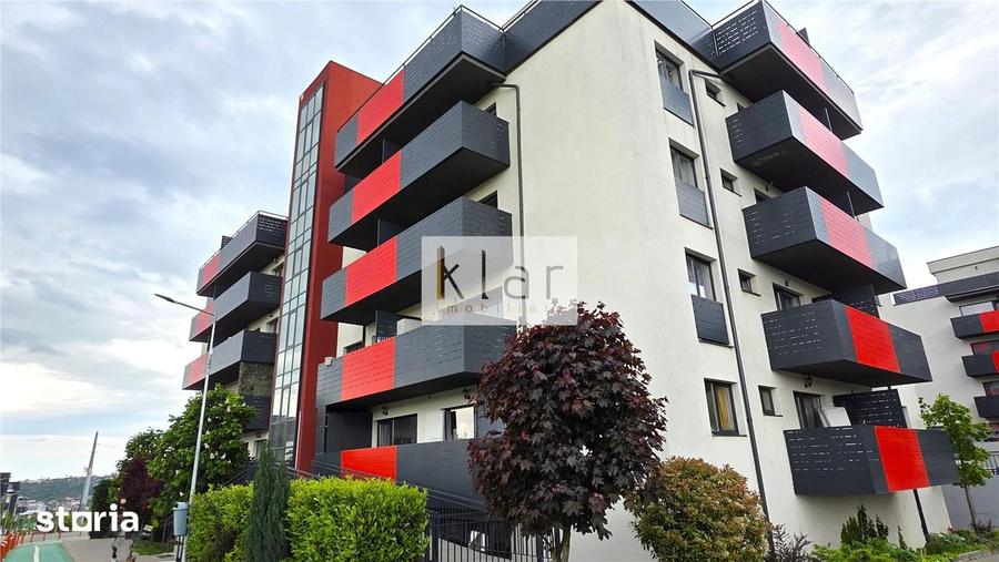 Apartament cu 3 camere semidecomandat, mobilat în Baciu