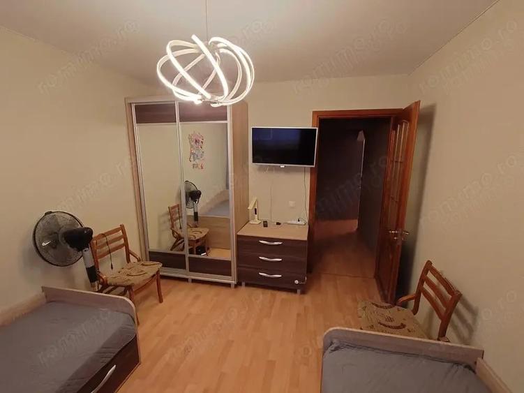 Apartament cu 2 camere decomandat în Dâmbovița