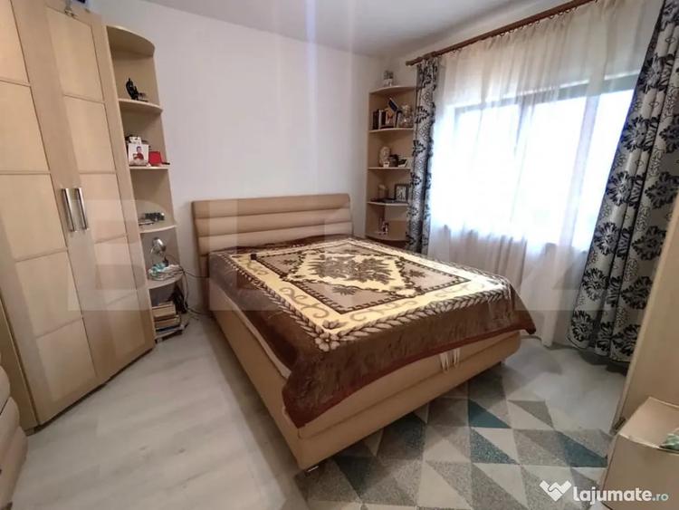 Casă cu 4 camere cu Teren 404 Mp în Valea Ursului
