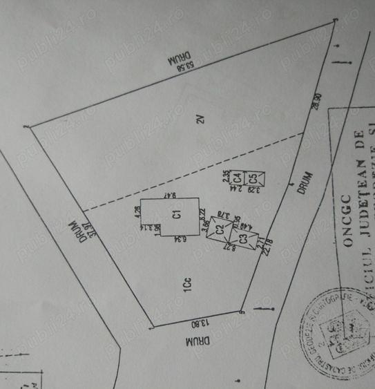 Teren de 1330 mp, în Răzoarele