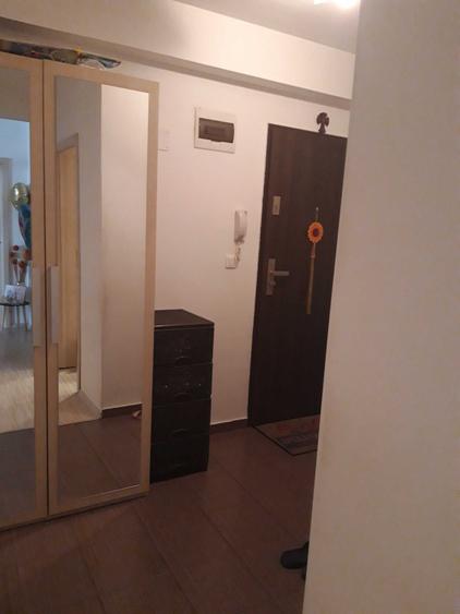 Apartament cu 2 camere decomandat în Soarelui