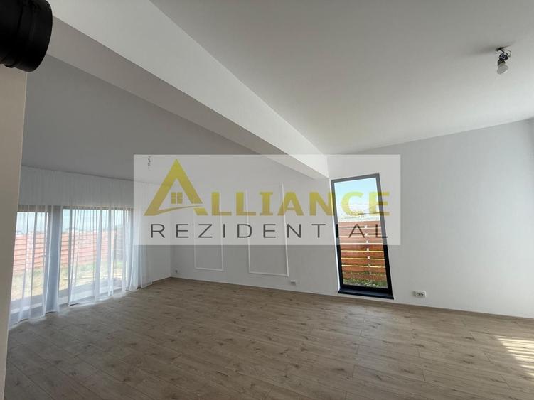 Casă individuală cu 3 camere cu Canalizare în Berceni