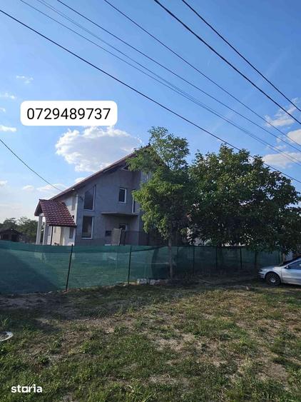 Casă cu 4 camere cu Teren 1418 Mp în Săcălaz