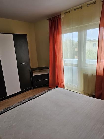 Apartament cu 2 camere decomandat în Ultracentral