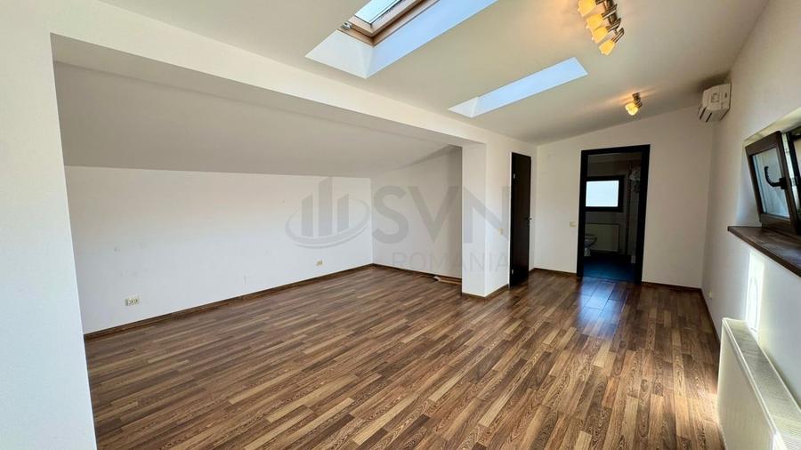Casă individuală cu 5 camere cu Teren 350 Mp în Pipera