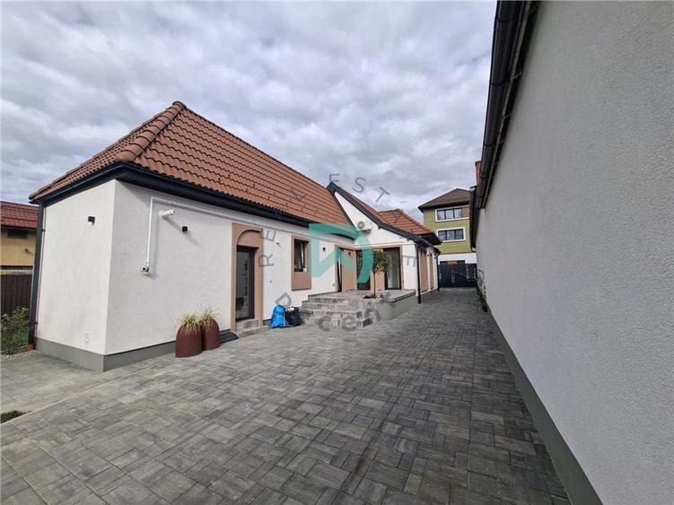 Casă cu 4 camere cu Teren 400 Mp în Bartolomeu