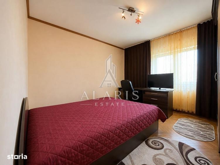 Apartament cu 4 camere decomandat în Bucovina