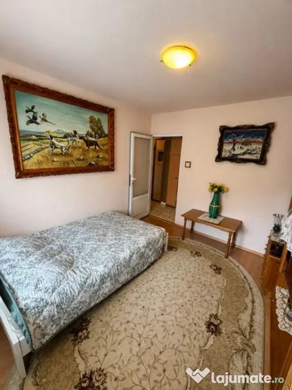 APARTAMENT 4 CAMERE | DECOMANDAT | ETAJ 1 | ZONA CENTRALA - 17