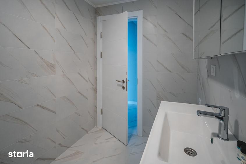 STUDIO CU DORMITOR SEPARAT - MOBILAT UTILAT LUX- SOLID SEA VIEW PERLA - 16