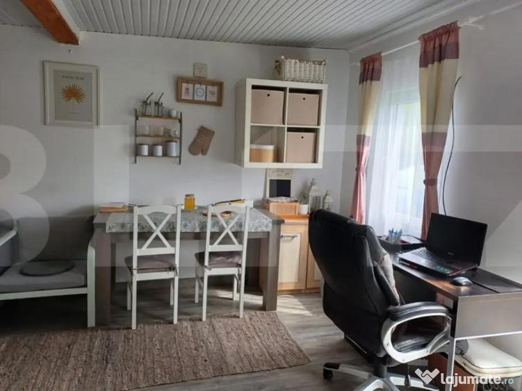 Casă cu 2 camere cu Teren 1800 Mp în Vârfurile