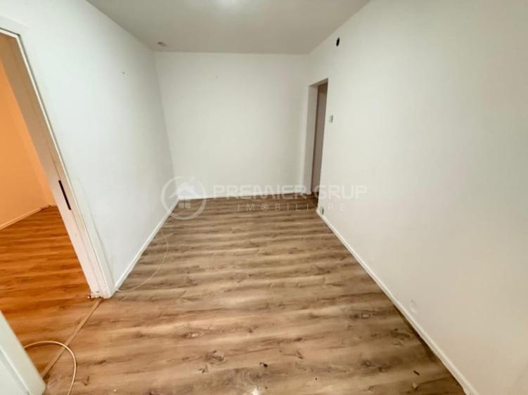 Apartament cu 3 camere în Tătărași