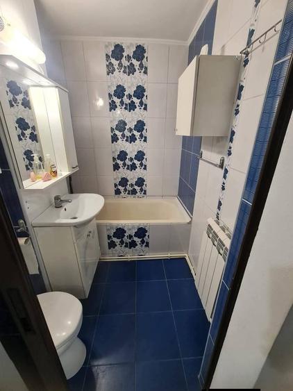 Garsonieră decomandată în Galați