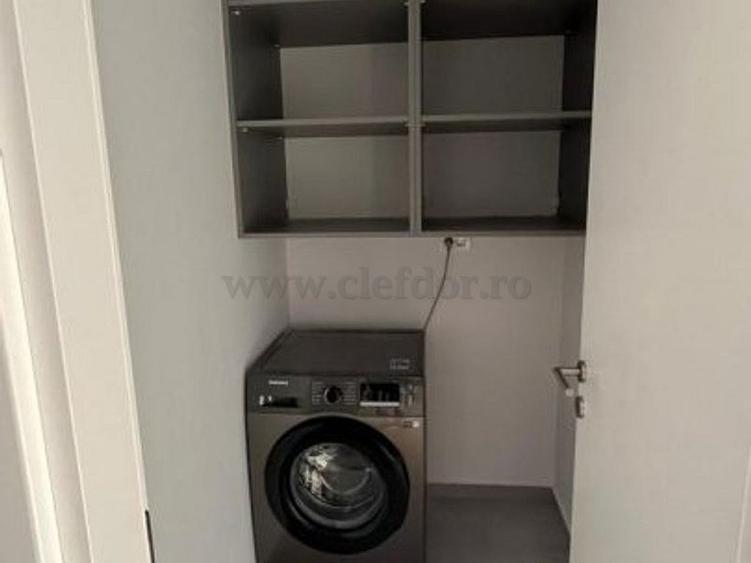 Casă cu 5 camere cu Canalizare în Pipera