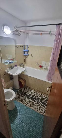 Apartament cu 2 camere semidecomandat în Pantelimon