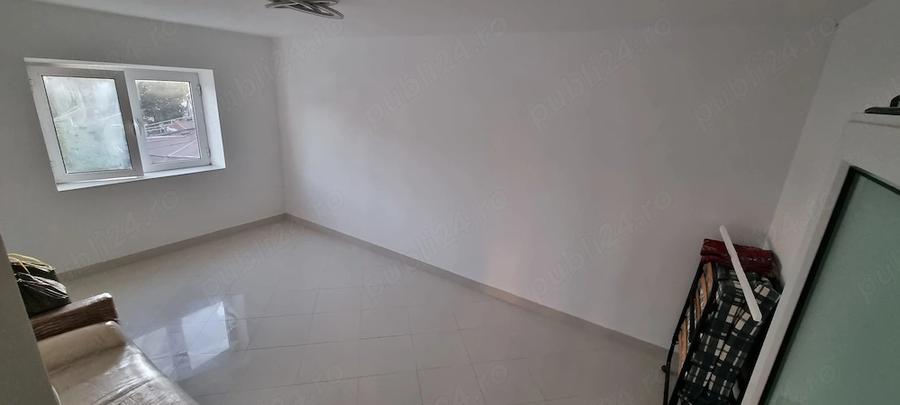 Apartament cu 3 camere decomandat în Ultracentral