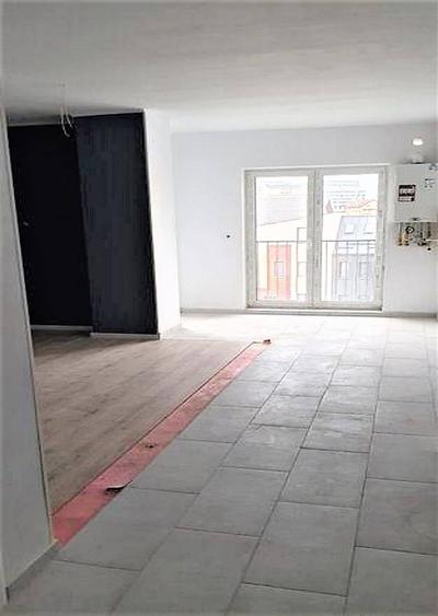 Apartament cu 3 camere în Bună Ziua