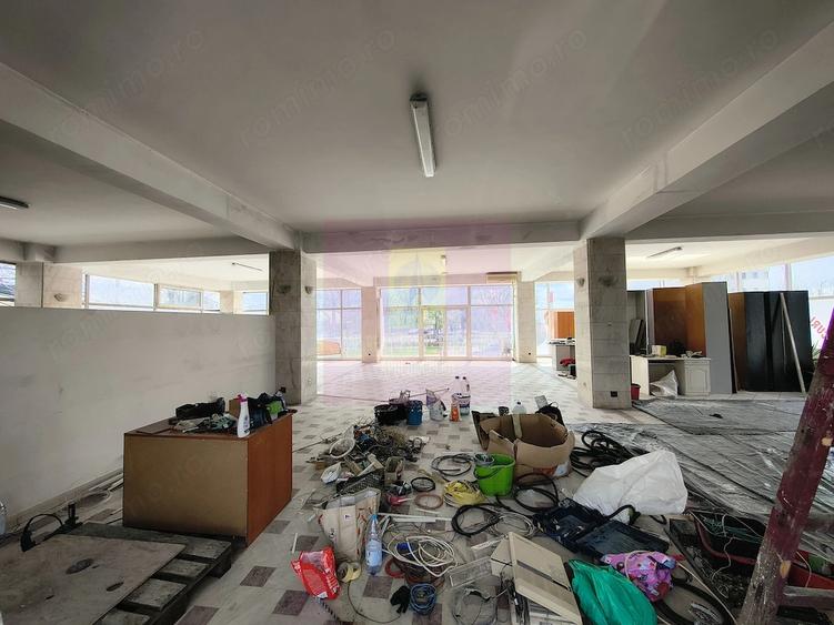 Spațiu comercial, de 238 mp, în Alexandriei