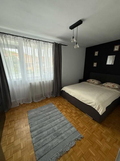 Apartament cu 2 camere decomandat în Spitalul Județean