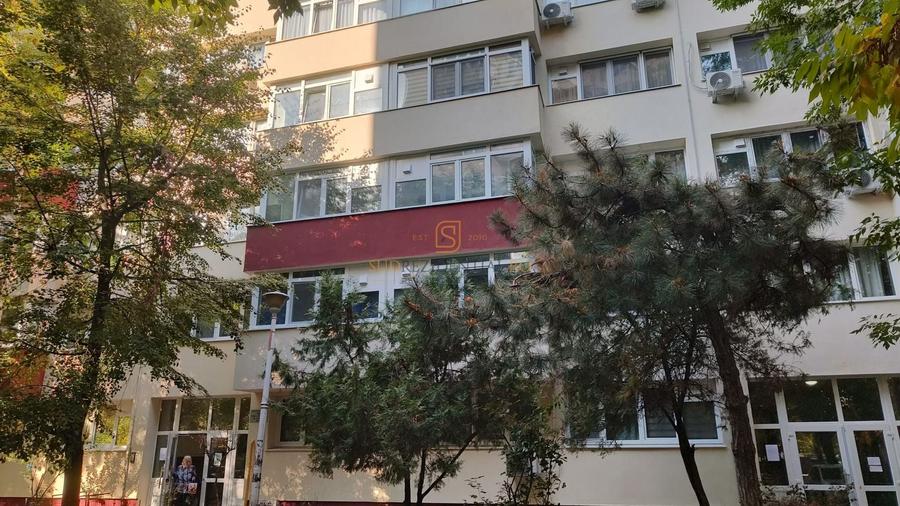 Apartament cu 2 camere decomandat în Berceni