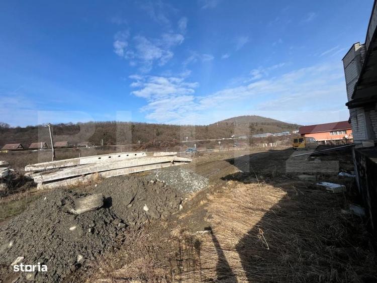 Spațiu comercial, de 1,400 mp, în Sărățel