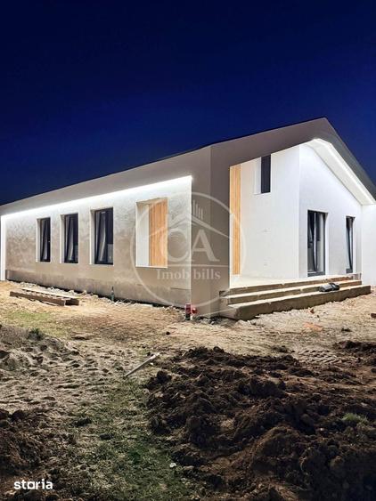 Casă cu 4 camere decomandat cu Teren 500 Mp în Sântandrei