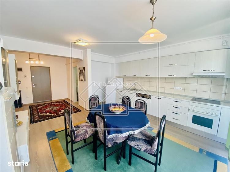Apartament cu 3 camere, 2 bai si balcon - Zona Turnisor